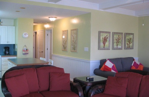Emerald Isle Condominio | Pier Pointe 7A3 - Oceanside, Soundside, y junto a la piscina en Emerald Isle, Carolina del Norte ~ ~