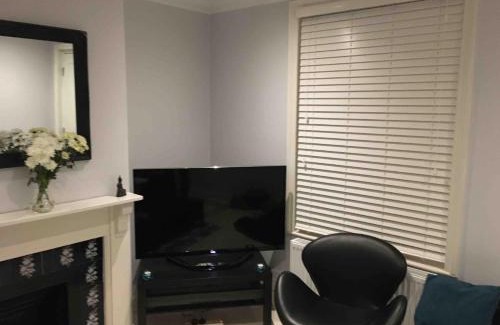 Gorleston-on-Sea Casa | Pier Road Holiday Home