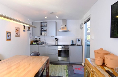 Adelboden Apartamento | Pierenhus 1.Stock by Interhome