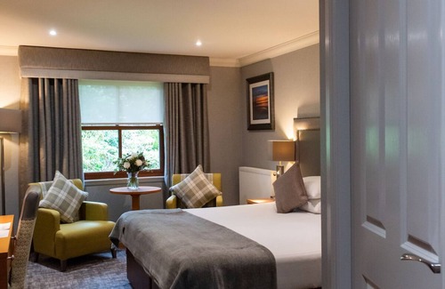 Troon Hotel | Piersland House