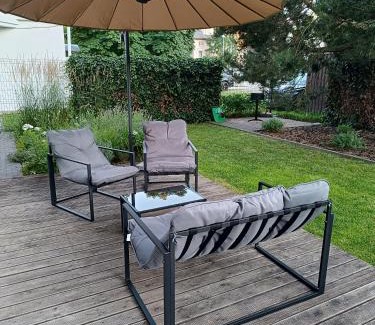 Klaipeda Apartamento | Pievų Tako kiemelis