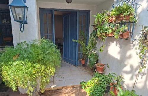 Asuncion Apartamento | Piezas privadas con baño y cocina cerca de Villa Morra