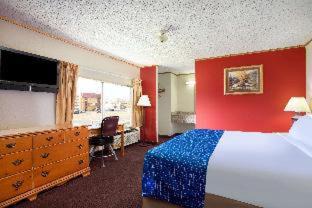 Pigeon Forge Hotel | Pigeon Forge Parkway Inn
