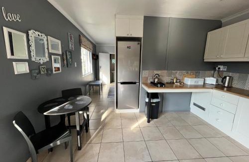 Ballito Apartamento | PIGEONWOOD Forest Cottage