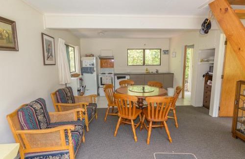 Kuratau Casa | Pihanga Cottage - Kuratau Bach