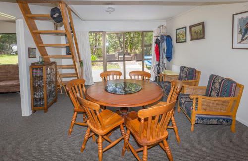 Kuratau Casa | Pihanga Cottage - Kuratau Bach