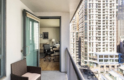 Pioneer Square Condominio | Pike Place Market Cozy Condo in Downtown Seattle! Free Parking!