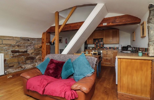 Hebden Bridge Cabaña | PIKE VIEW COTTAGE, pet friendly, with open fire in Heptonstall