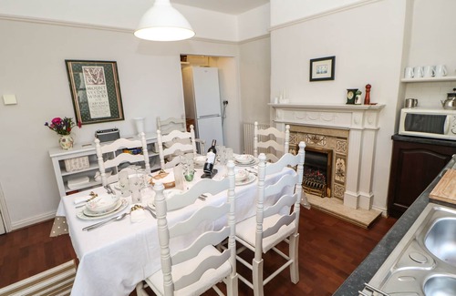 North Bitchburn Cabaña | PILGRIM COTTAGE, family friendly, with a garden in Bishop Auckland