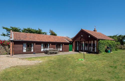 Bacton Casa | Pilgrims Chase
