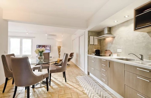 Albufeira Cabaña | Pimenta Rosa Suite | Countryside views & pool