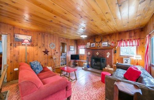 Joseph Casa | Pine Cone Cottage