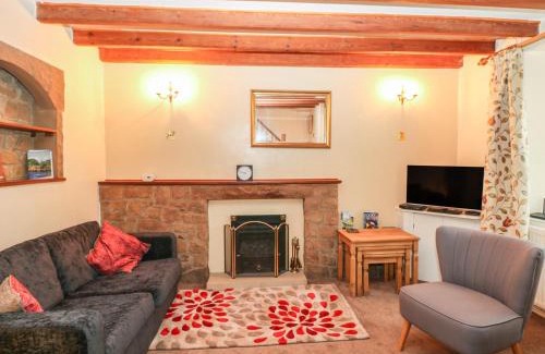 Youlgreave Casa | Pine Cottage