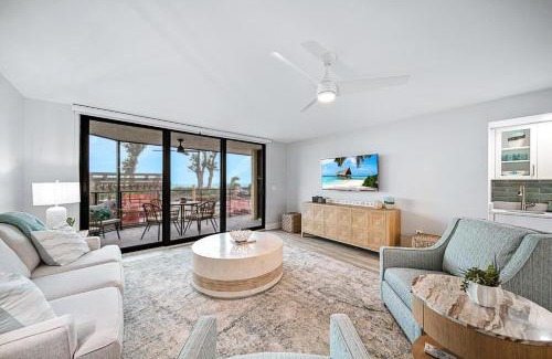 Sanibel Casa | Pine Cove #102