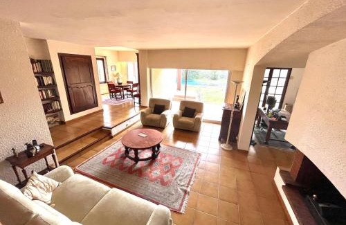 La Celle-sous-Gouzon Casa | Pine forest house 4 bedrooms with pool