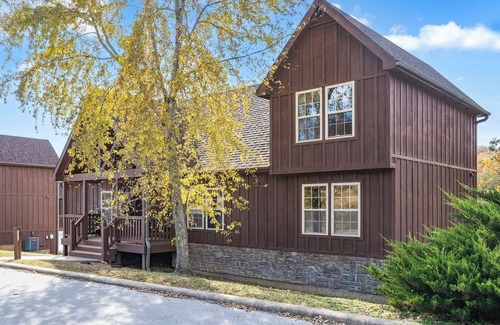 Reeds Spring Casa | Pine Grove Cabin
