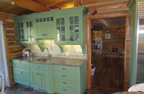 Ridgway Casa | Pine Grove Estate: Beautiful Log home on 40 acres with fantastic Mountain Views
