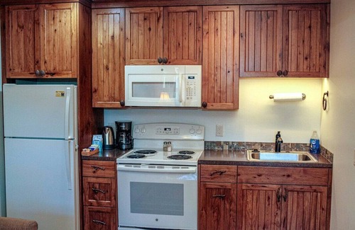 Sisters Apartamento | Pine Grove Suite in Sisters