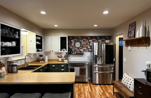 Pine Casa | Pine Haven Mountain Home Getaway w/hot tub