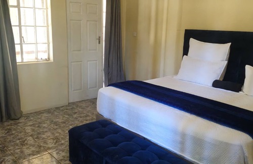 Harare Apartamento | Pine Haven