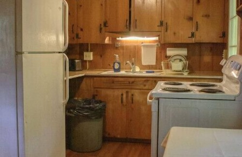 Bainbridge Cabina | Pine Lake Trout Club Cabin #7!!!