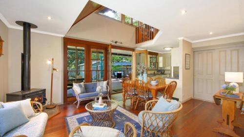 Pearl Beach Casa | Pine Lodge Pearl Beach
