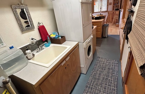 Packwood Cabina | Pine Lodge *** Capacidad 12 * WIFi * Jacuzzi privado * Se aceptan mascotas