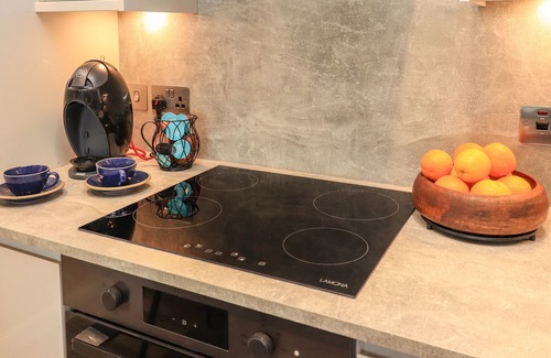 Dornoch Cabaña | PINE MARTEN, pet friendly, character holiday cottage in Dornoch