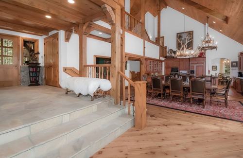 Beaver Creek Chalet De Esquí | Pine Meadow Estate by Cuvée | Standalone Beaver Creek estate