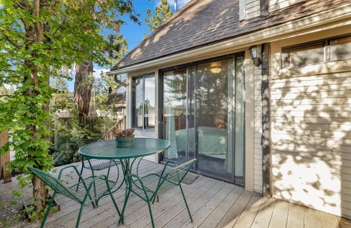 Big Bear Lake Chalet De Esquí | Pine Nest Relaxing Walk to Marina Cozy Chalet