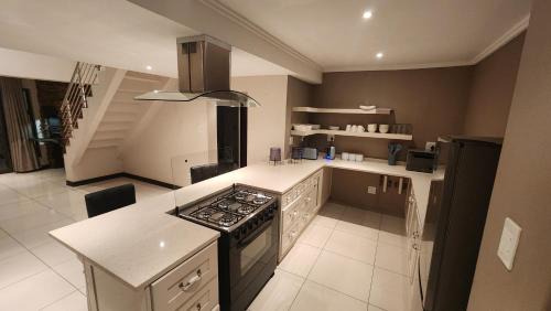 Newcastle Villa | Pine&olive Retreat