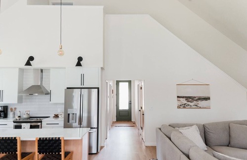 Rome Casa | Pine Place near Sand Valley