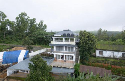 Elappara Cama Y Desayuno | Pine Residency, Vagamon