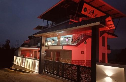 Elappara Cama Y Desayuno | Pine Residency, Vagamon