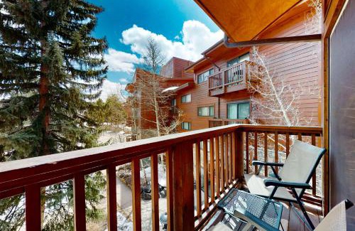 Four O'Clock Apartamento | Pine Ridge Condos
