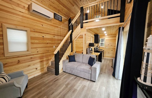 Lampe Casa | Pine Ridge Tiny Cabin