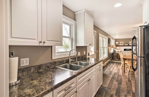 Ponto Lake Cabina | Pine River Lake Home w/ Boat & Kayak Rentals!