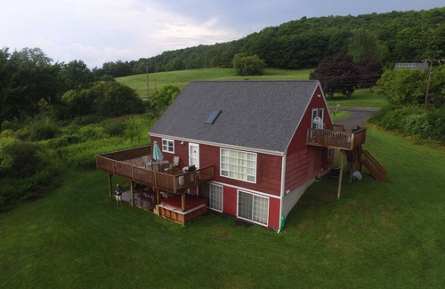 Fly Creek Apartamento | Pine Row Manor Studio Apartment, a 5 minutos en coche del Cooperstown Dream Park