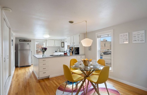 Fort Collins Casa | Pine Street Loft –Just steps from Old Town Square!