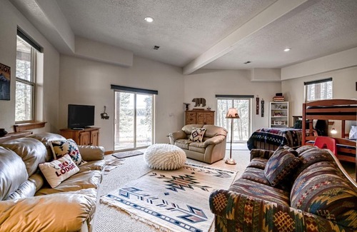 Angel Fire Casa | Pine Top