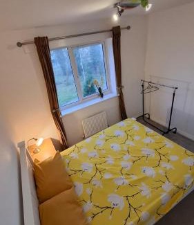 Colchester Cama Y Desayuno | Pine tree House