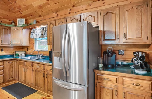 Elliottsburg Cabina | Pine View Cottage - Cozy and Secluded - 3 bedroom