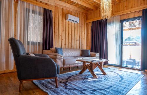 Hisaronu Casa | Pine Village Bungalows Ölüdeniz