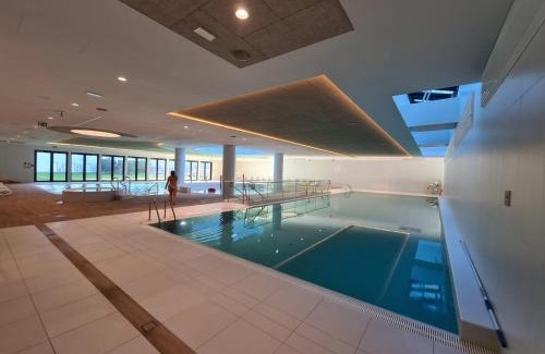 Pobierowo Apartamento | PINEA SKY PREMIUM apartament z widokiem na morze ze SPA i basenem przy plaży Pobierowo