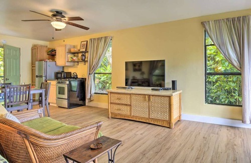 Honalo Casa | Pineapple Cottage surrounded by coffee plantations
