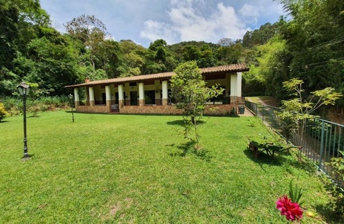 Nova Friburgo Casa | Pineapples Frib174 - Casa de Campo para famílias e grupos de até 20 pessoas