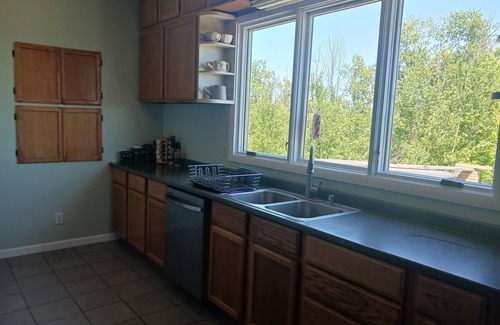 Suttons Bay Casa | PineBay Hideaway! Two bedroom, 1 bath, private area. Sleeps 5 plus pullout sofa.