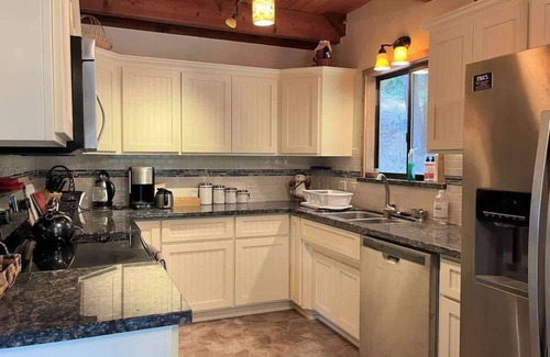 Cold Springs Casa | Pinecrest Escape Summ