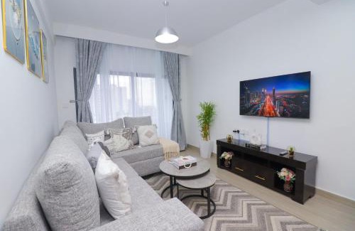 Kilimani Apartamento | Pinecrest View one bedroom with heated swimming pool and Sauna