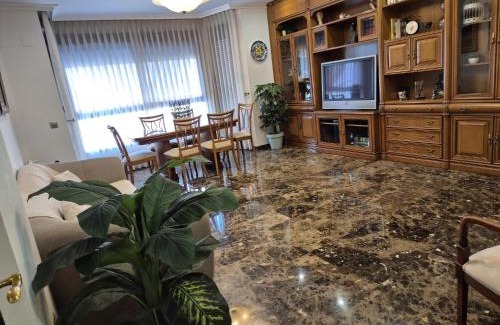 Pobles del Sud Apartamento | PINEDO PLAYA y Garaje
